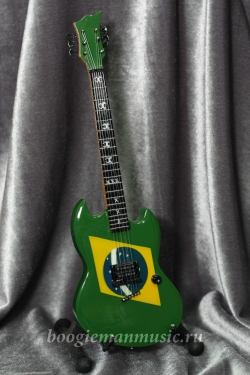 Сувенирная мини-гитара Gibson SG Custom